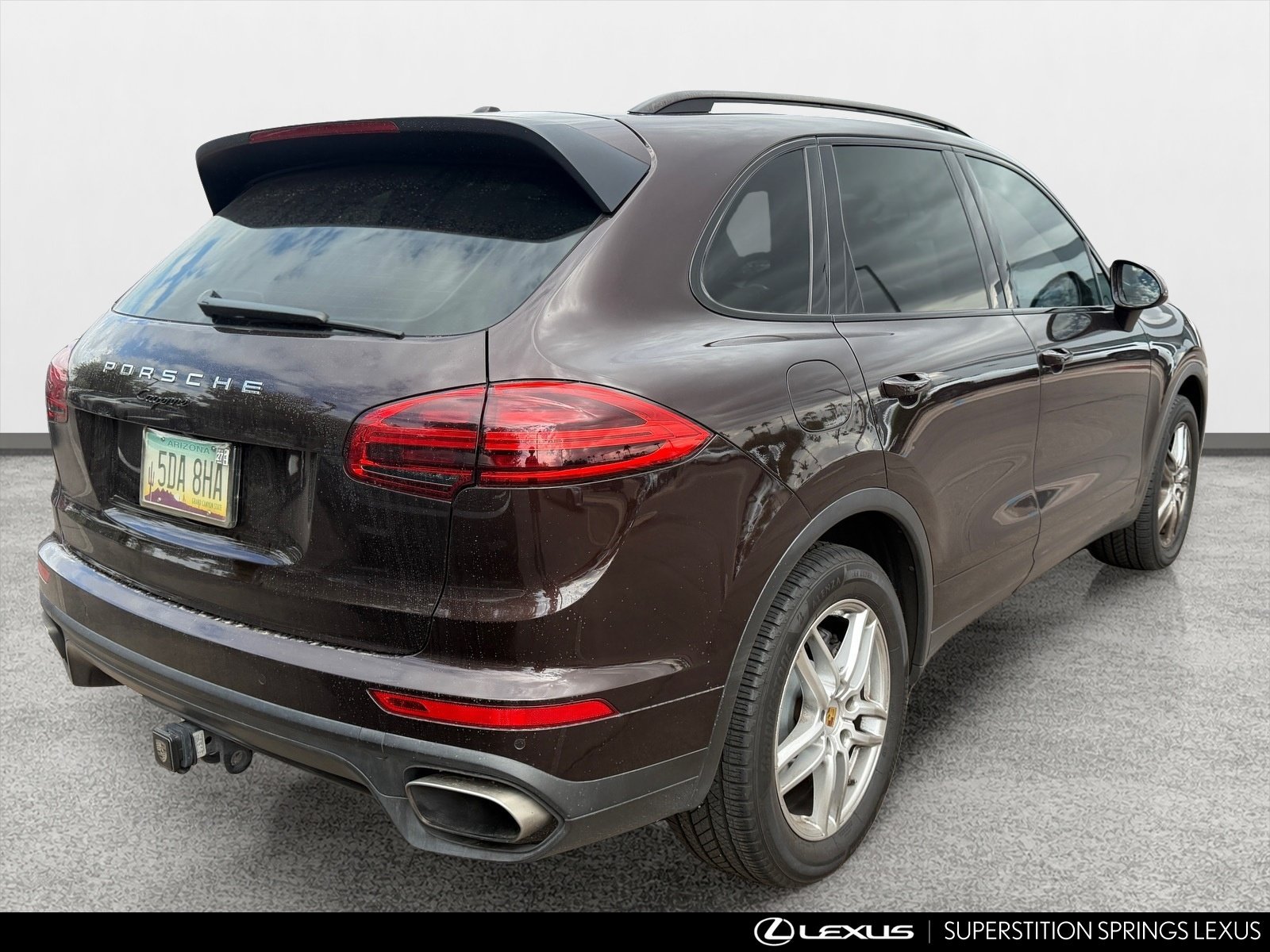 Used 2016 Porsche Cayenne AWD/4WD image 3