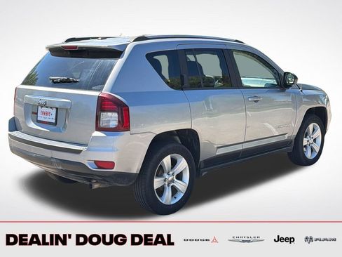 Used 2016 Jeep Compass Sport w/ Power Value Group FWD image 6