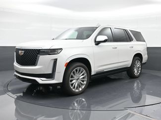 Used 2024 Cadillac Escalade Premium Luxury w/ Performance Package AWD/4WD video 1