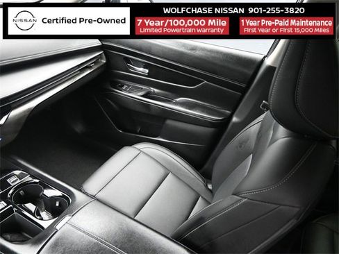 Certified 2025 Nissan Murano SV image 11