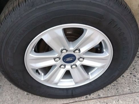 Used 2019 Ford F150 XLT image 28