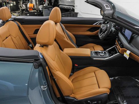 New 2026 BMW 430i Convertible w/ M Sport Package image 23