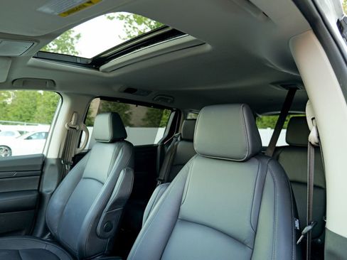Used 2025 Honda Odyssey EX-L image 23