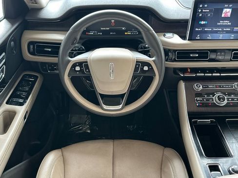 Used 2022 Lincoln Aviator Reserve RWD image 14