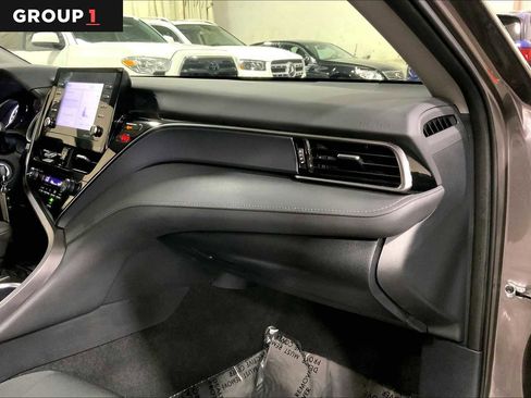 Used 2023 Toyota Camry LE image 19