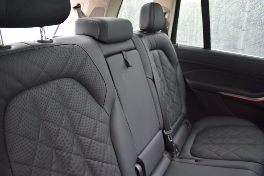 Used 2026 BMW X7 xDrive40i AWD/4WD image 29