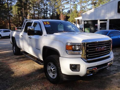 Used 2015 GMC Sierra 2500 4x4 Crew Cab image 1