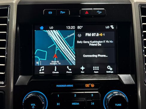 Used 2017 Ford F250 Lariat w/ Lariat Ultimate Package AWD/4WD image 17
