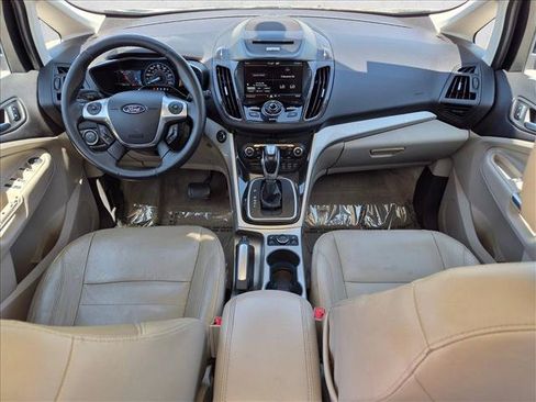 Used 2014 Ford C-MAX Energi SEL w/ Equipment Group 303A FWD image 18