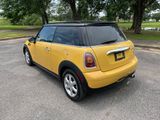 Used 2009 MINI Cooper Hardtop image 2