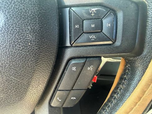 Used 2016 Ford F150 XLT w/ Equipment Group 301A Mid AWD/4WD image 19
