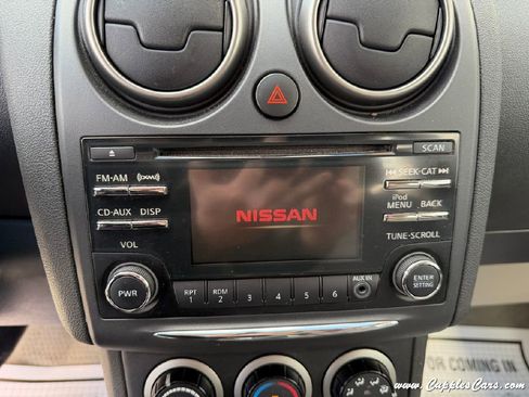 Used 2014 Nissan Rogue S w/ Convenience Package AWD/4WD image 24