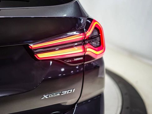 Used 2023 BMW X3 xDrive30i w/ Premium Package w/ZPA image 12