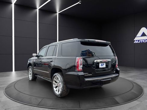 Used 2017 GMC Yukon Denali w/ Open Road Package image 4