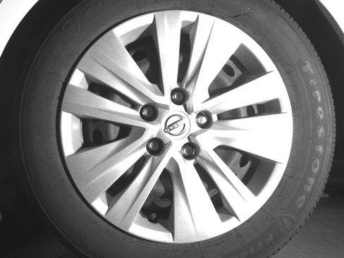 Used 2025 Nissan Sentra S FWD image 14