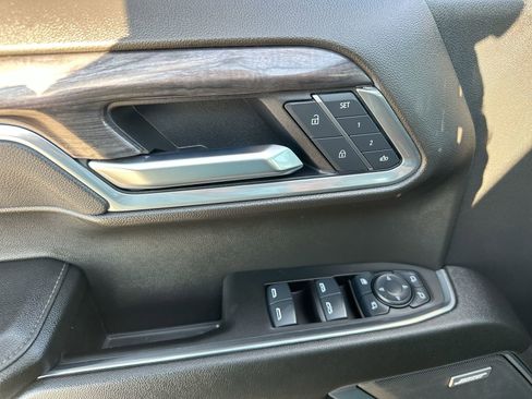 Used 2025 Chevrolet Silverado 1500 LTZ w/ Technology Package image 13