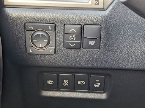 Used 2023 Lexus GX 460 Premium image 21