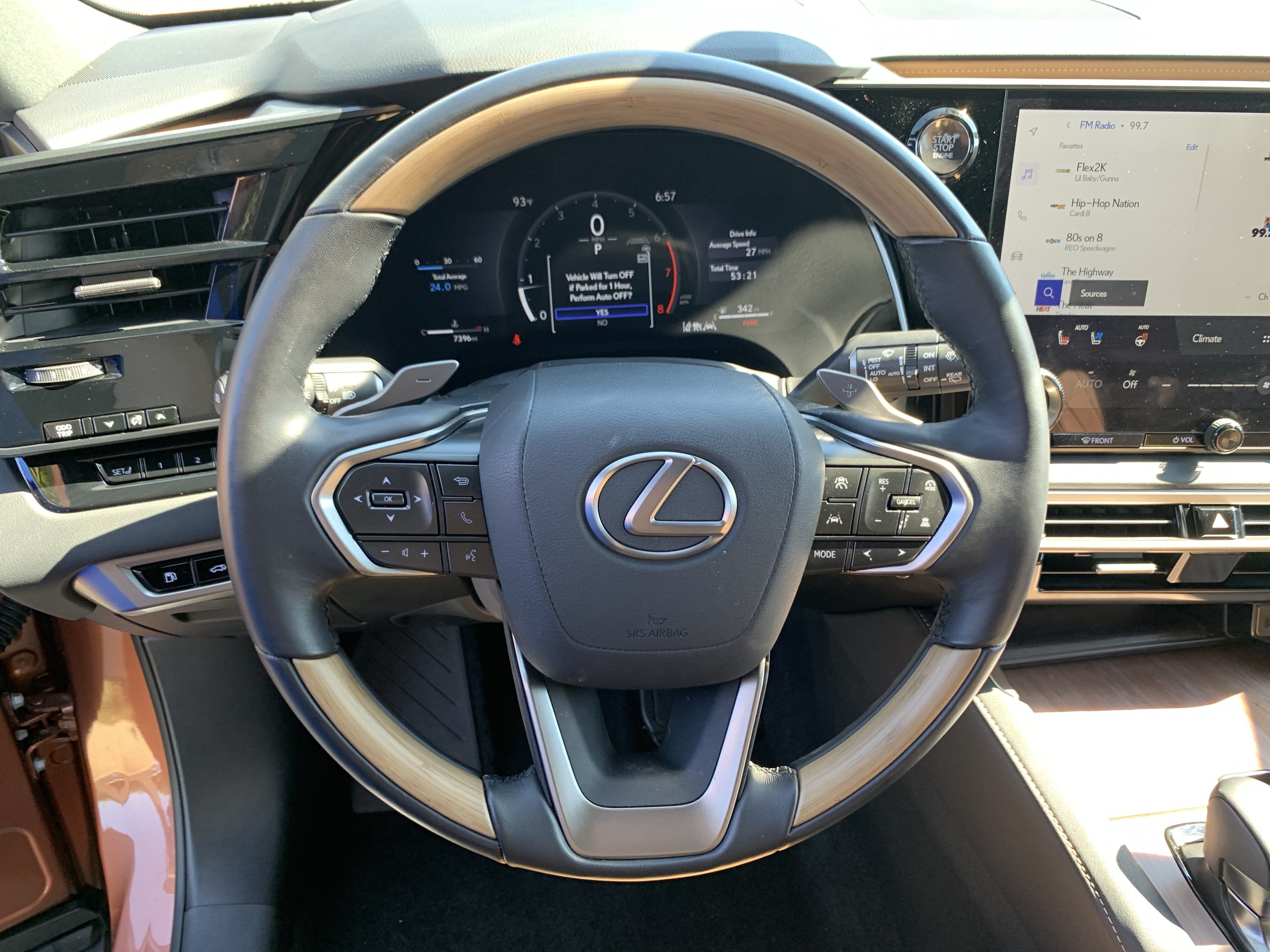 Used 2026 Lexus RX 350 Premium w/ Accessory Package (Z1) FWD image 18