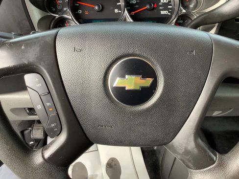 Used 2011 Chevrolet Silverado 2500 W/T image 36