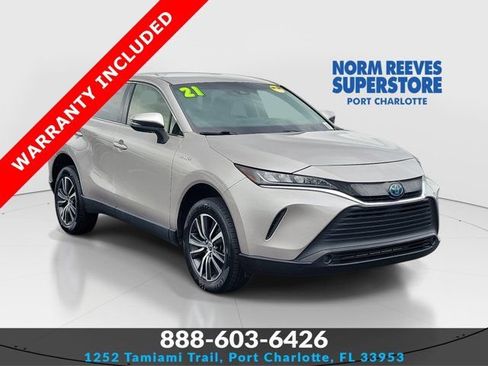 Used 2021 Toyota Venza LE AWD/4WD image 1