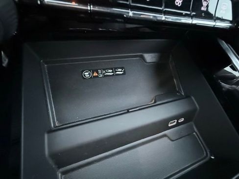 Certified 2025 Chevrolet Tahoe Z71 image 39