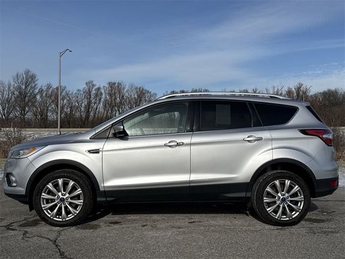 Used 2017 Ford Escape Titanium w/ Equipment Group 301A image 5