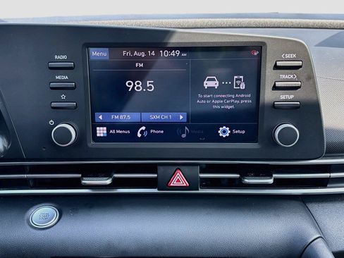 Used 2021 Hyundai Elantra SEL FWD image 16