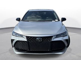 Used 2022 Toyota Avalon Touring w/ Advanced Safety Package video 3