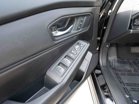Used 2025 Honda Accord EX-L image 7