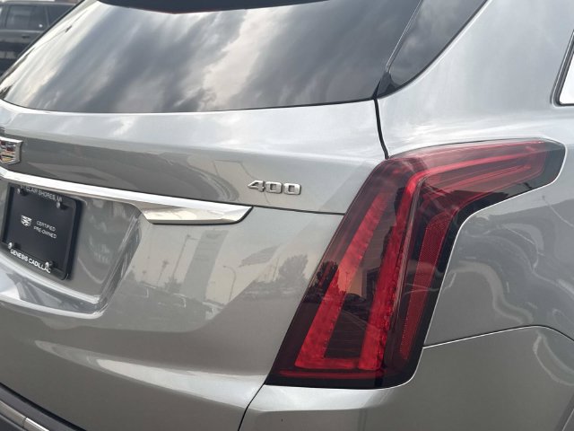 Certified 2023 Cadillac XT5 Premium Luxury AWD/4WD image 6