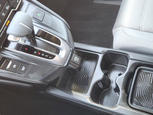 Used 2019 Honda CR-V EX image 19