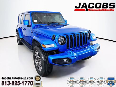 Used 2022 Jeep Wrangler Unlimited Sahara image 1