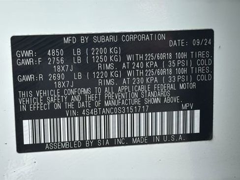 Used 2025 Subaru Outback Limited AWD/4WD image 27