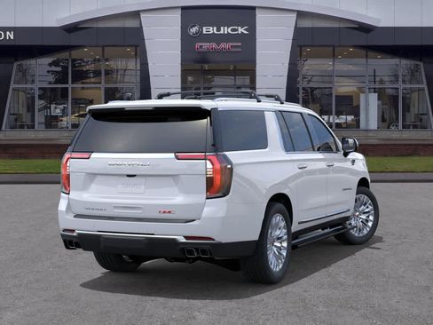 New 2026 GMC Yukon XL Denali image 4