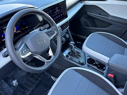 New 2026 Volkswagen Taos S image 9