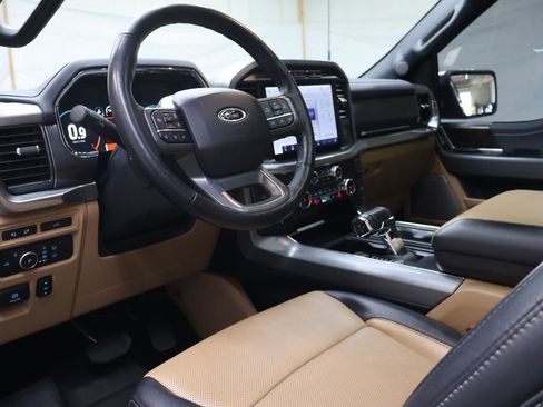 Used 2022 Ford F150 Lariat w/ Equipment Group 502A High image 18