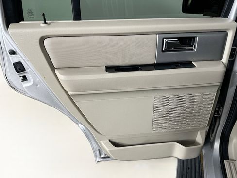 Used 2012 Ford Expedition Limited RWD image 27