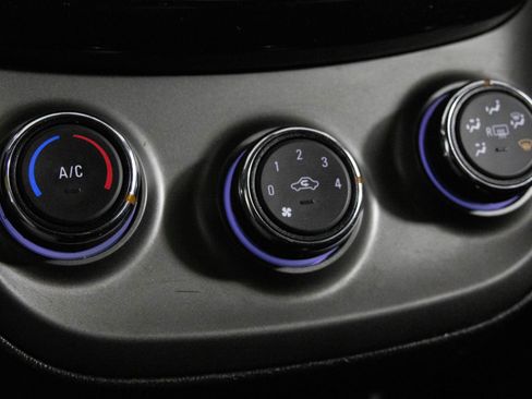 Used 2021 Chevrolet Spark LT w/ Spark Special Edition image 23