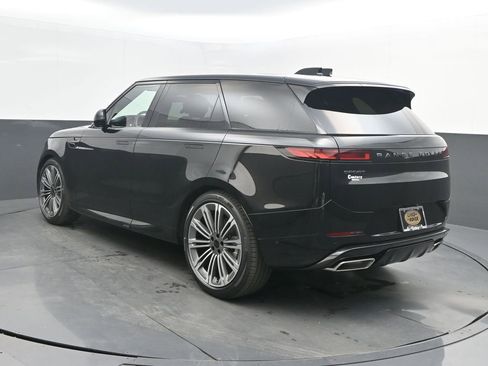 New 2026 Land Rover Range Rover Sport Dynamic SE image 9