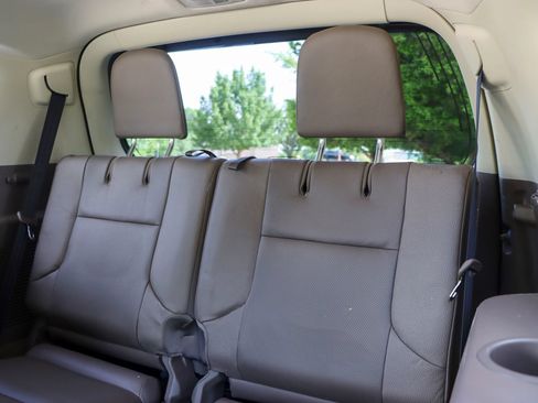 Used 2016 Lexus GX 460 w/ Premium Package AWD/4WD image 18