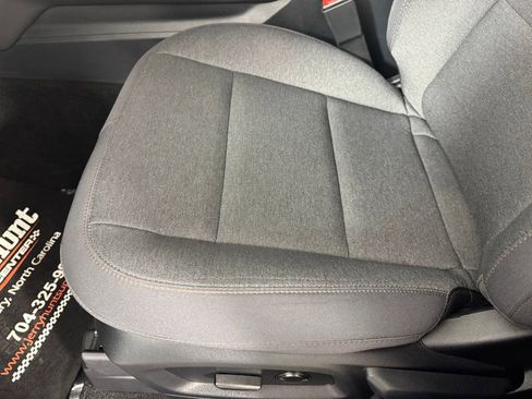 Used 2026 Ford Explorer Active RWD image 12