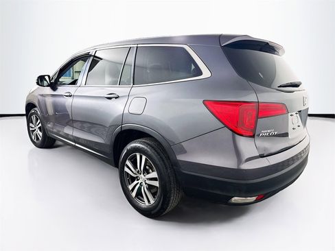 Used 2016 Honda Pilot EX image 5