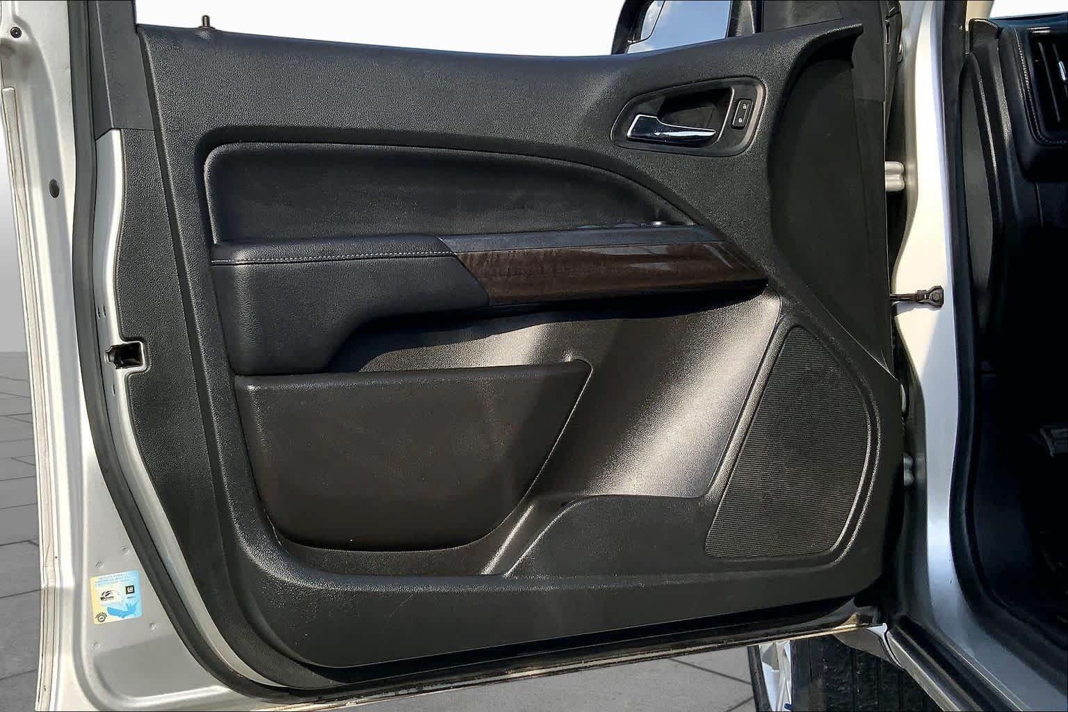 Used 2019 GMC Canyon SLE w/ SLE Convenience Package RWD image 21