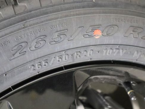 New 2025 Jeep Grand Cherokee Limited image 47