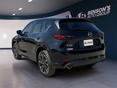 New 2025 MAZDA CX-5 AWD 2.5 S w/ Preferred Package image 3