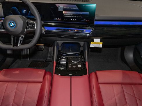 New 2026 BMW i5 eDrive40 w/ M Sport Package image 38