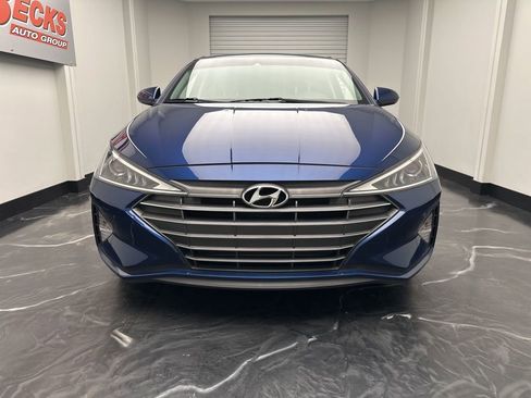 Used 2020 Hyundai Elantra SEL FWD image 25