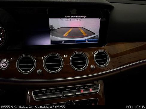 Used 2019 Mercedes-Benz E 300 image 18