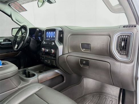 Used 2019 GMC Sierra 1500 SLT w/ SLT Premium Package AWD/4WD image 32