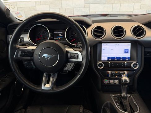 Used 2022 Ford Mustang GT Premium w/ Black Accent Package RWD image 6